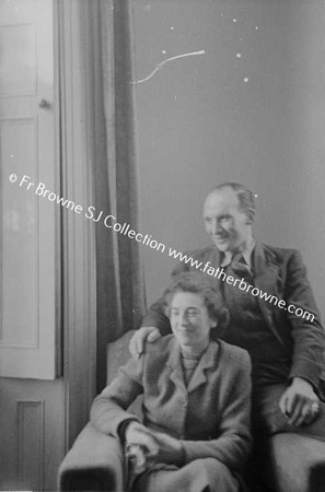 MR & MRS G TIMBLE (NEE ELSIE CARNEY) 2 WINTON ROAD